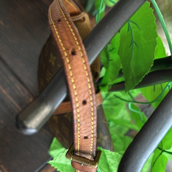 LOUIS VUITTON CHANTILLY - Picture 7 of 17